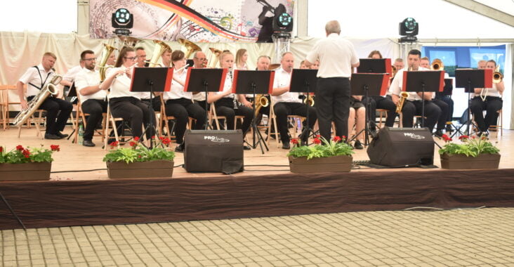 Przegląd Orkiestr Mniejszości Niemieckiej w Leśnicy źródło: http://stowarzyszenie.lesnica.pl/